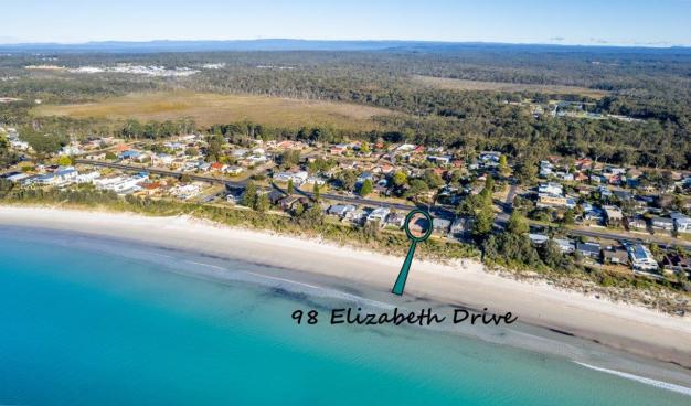 Scott Morton, huski beachfront, huskisson beachfront, beach shack, beach house, beach cottage, huski tri, Huskisson Real Estate, Jervis Bay Real Estate, Real Estate Agents Jervis Bay,One Agency Jervis Bay, Belle Property Jervis Bay, Oz Realty Huskisson, Jervib Bay Realty, Absolute Waterfront, waterfront holiday house, Orion Beach, Collingwood beach, Jervis Bay holiday, jervis bay getaway, Huskisson Apartments, Vincentia, South Coast NSW,  huskisson, Jervis Bay Holiday, Elizabeth Drive, Hyams Beach, Coastal