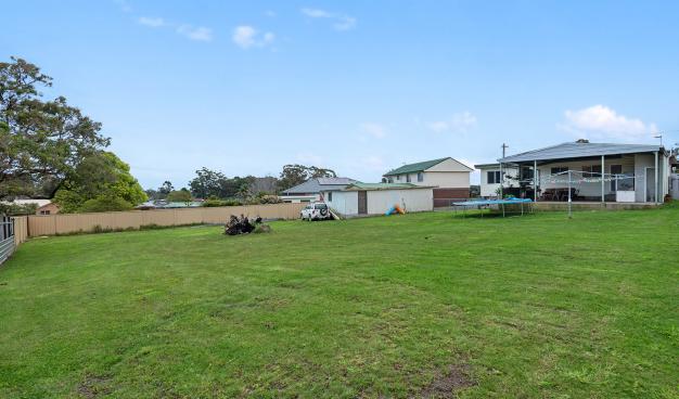 Dual occ block, big block, sub-division block, duplex block, house and land, Sanctuary Point, St Georges Basin, Old Erowal Bay, holidays collection, Huskisson Real Estate, Jervis Bay Real Estate, Real Estate Agents Jervis Bay, One Agency, Oz Realty Huskisson, Investment property on south coast, Jervis Bay holiday, jervis bay getaway, First Home Buyer, Vincentia, South Coast NSW,  huskisson, Woollamia Village, Investment Property, Holiday House