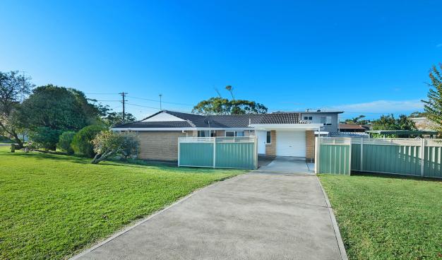 Plantation Point Parade, Orion Beach, Duplex Site, walk to the beach, Jervis Bay views, Vincentia Views, house with Views, Water Views, Nelsons Beach, hyams beach, Blenheim Beach, Huskisson Real Estate, Jervis Bay Real Estate, Real Estate Agents Jervis Bay, One Agency, Greenfields Beach, waterfront holiday house, Investment property on south coast, Jervis Bay holiday, jervis bay getaway, Huskisson Apartments, Vincentia, South Coast NSW,  huskisson, Woollamia Village, Investment Property, Holiday House